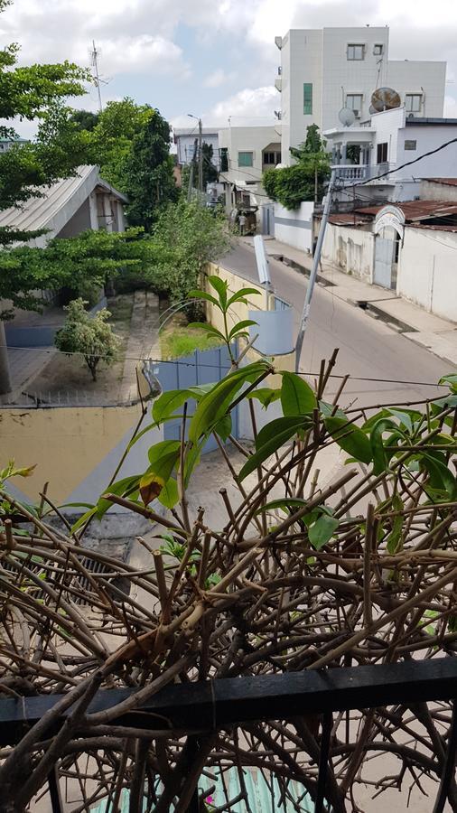 Appartements Chez Leo Brazzaville Luaran gambar